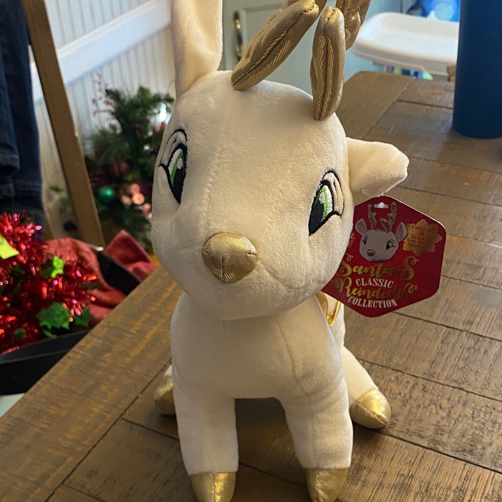 White and Gold Plush Reindeer (Dasher).